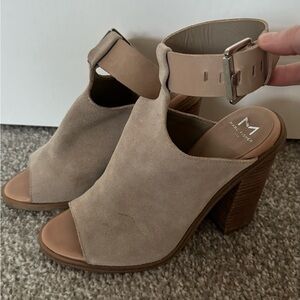 Marc Fisher Women's Tan Heeled Sandals